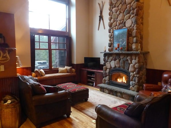 Beautiful Wooded Townhouse in Lake Placid vacation rental in The Balsams Townhomes, Lake Placid, New York