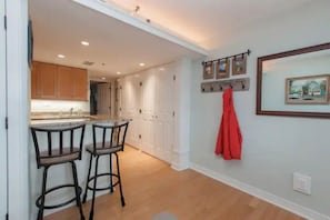City Casita Downtown — Free Parking vacation rental in Downtown Asheville