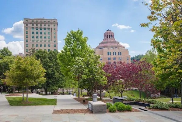 City Casita Downtown — Free Parking vacation rental in Downtown Asheville