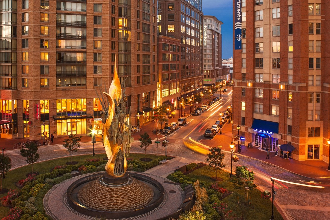 Courtyard by Marriott Downtown Inner Harbor in Baltimore, Maryland