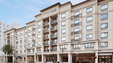Courtyard by Marriott Milwaukee Downtown in Milwaukee, WI
