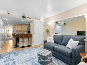 Downtown Condo! Walk Everywhere w/ Assigned Parking vacation rental in Downtown Asheville