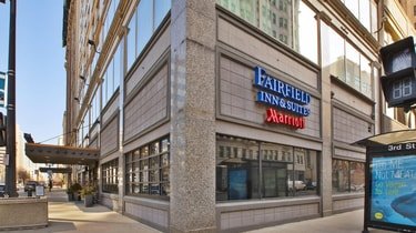 Fairfield Inn & Suites by Marriott—Milwaukee Downtown in Milwaukee, WI