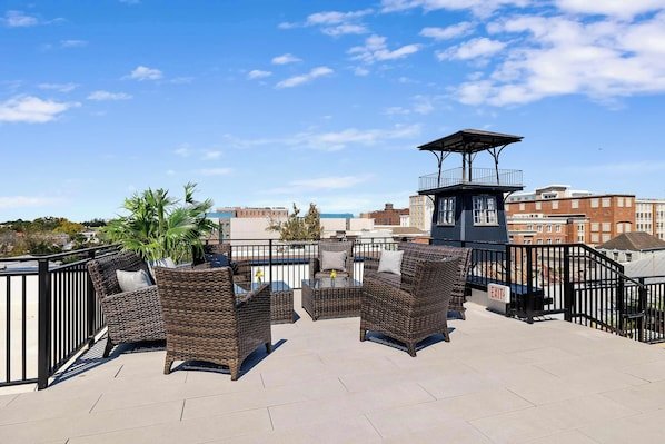 Fire Tower | Charming Downtown Charleston Studio! vacation rental in King Street District