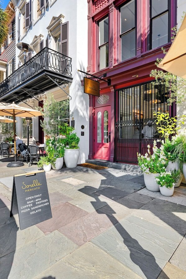 Historic CHS! | The Carriage House at 68 Broad vacation rental in South of Broad / Broad Street