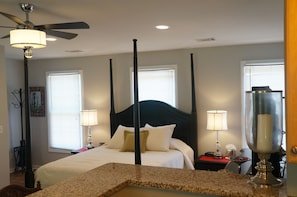 Jones Street HGTV-Inspired Carriage House vacation rental in Jones Street, Historic District - Savannah