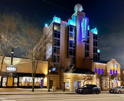 Moonrise Hotel in St. Louis, Missouri