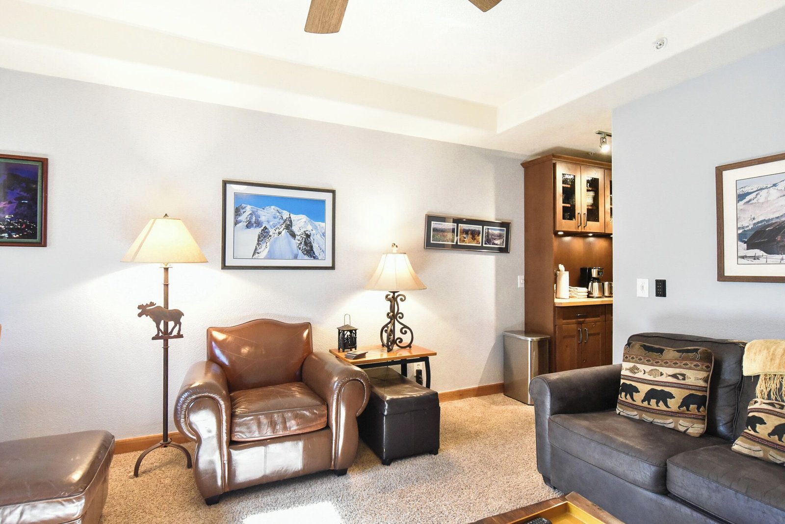 Riverbend 4 O'Clock Run Condo: Ski In/Out vacation rental in Snowflake / Four O'Clock