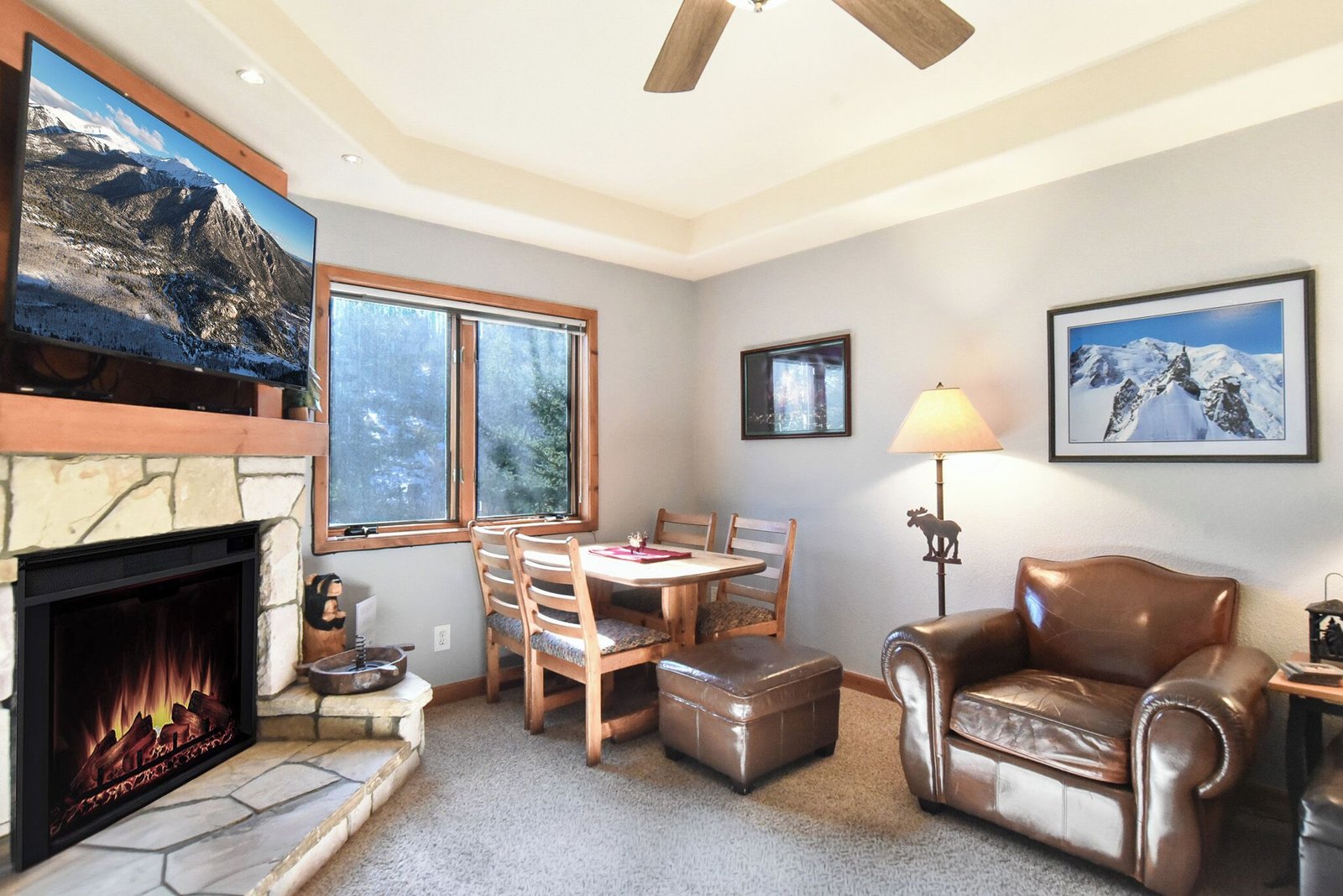Riverbend 4 O'Clock Run Condo: Ski In/Out vacation rental in Snowflake / Four O'Clock