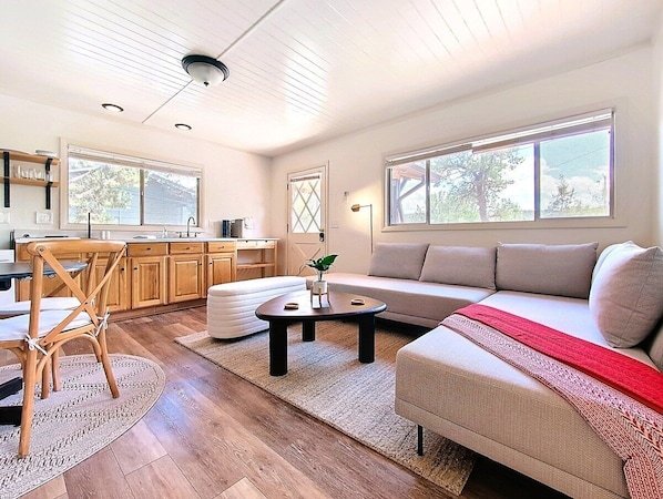 Sedona 1BR Retreat w/ Private Hot Tub & Views vacation rental in West Sedona