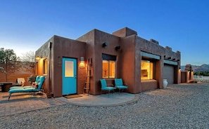 SEDONA'S BEST STUDIO - BEST VIEWS, SUNSETS, POOL vacation rental in West Sedona
