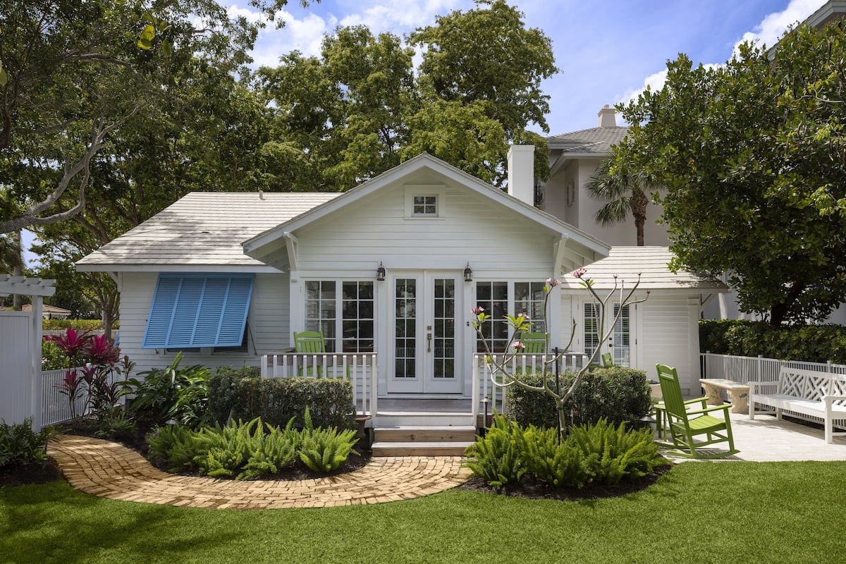 The Capri Inn (Trianon Old Naples) in Naples, Florida