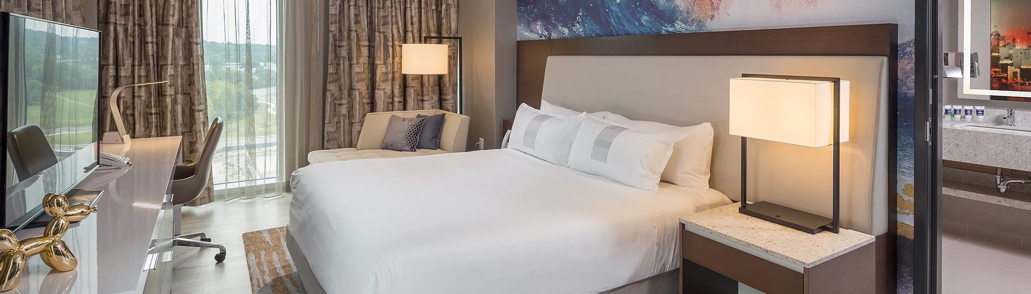 The Summit Hotel in Cincinnati, Ohio photo 3