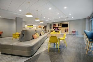 Tru by Hilton Milwaukee Downtown in Milwaukee, WI