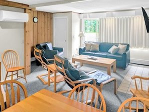 Village Green Condo — Pools, Hot Tub & Near Rec Path vacation rental in Mountain Road (Village Green)