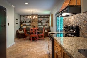 West Asheville Peaceful Penley Cottage (Hot Tub) vacation rental in West Asheville